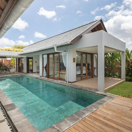 Villa Ciwuwi Balangan By Nagisa Bali Джимбаран Экстерьер фото